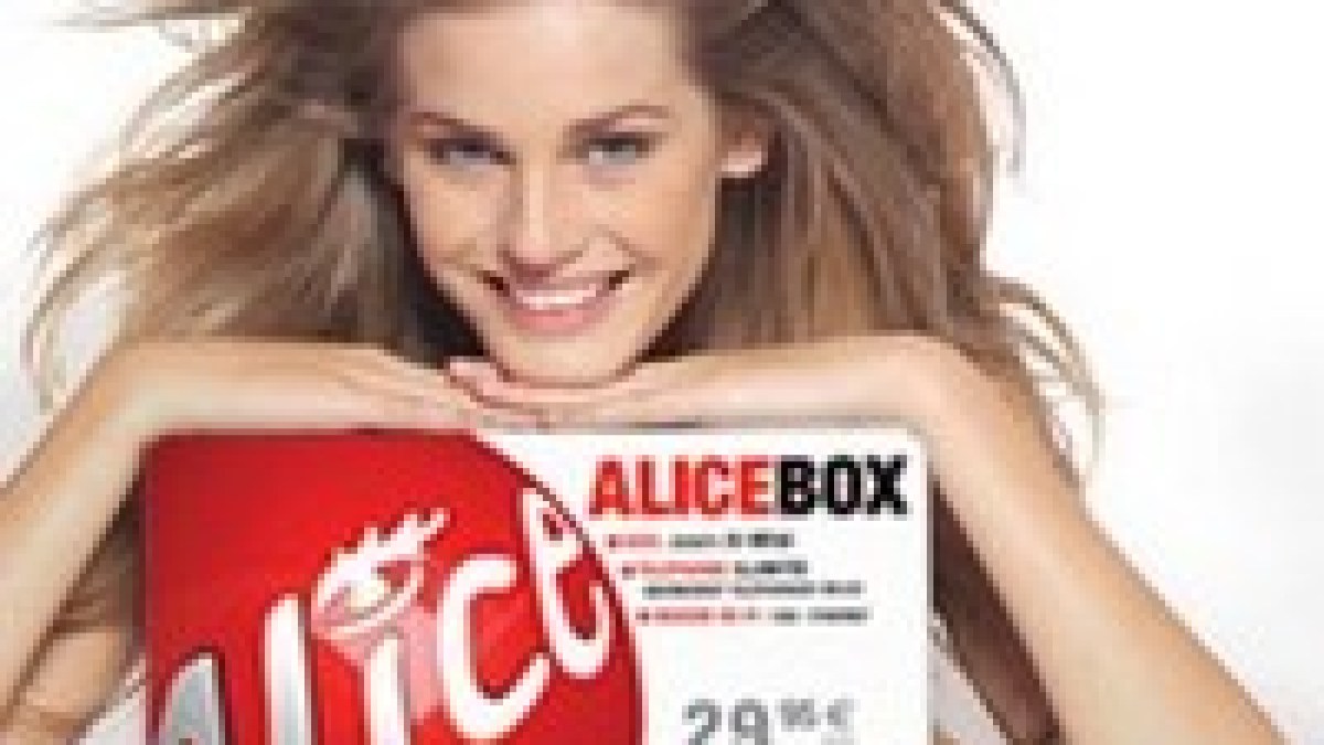 aliceoffre.jpg aliceoffre.jpg