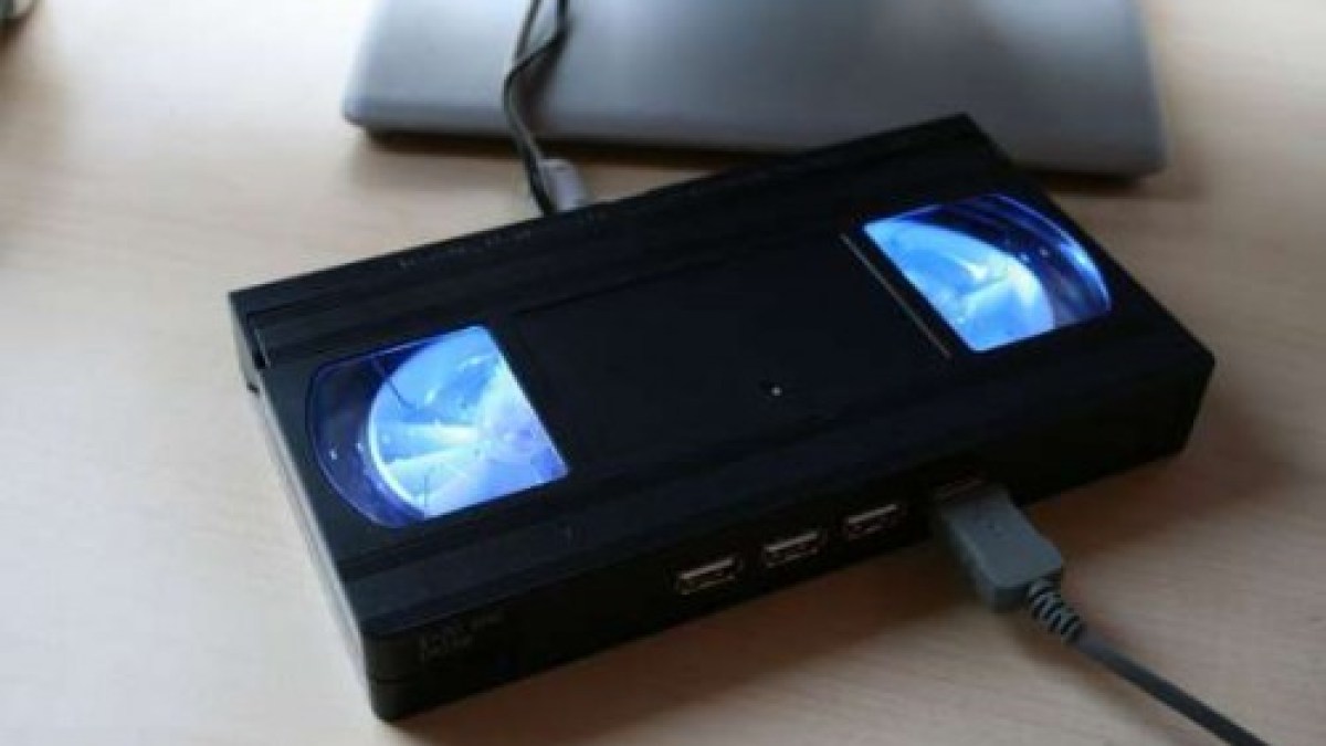hub vhs.jpg hub vhs.jpg