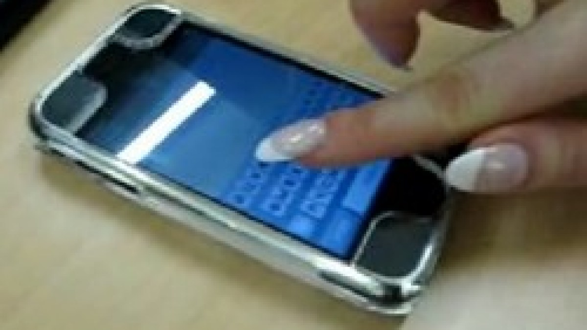iphone ongles.jpg iphone ongles.jpg
