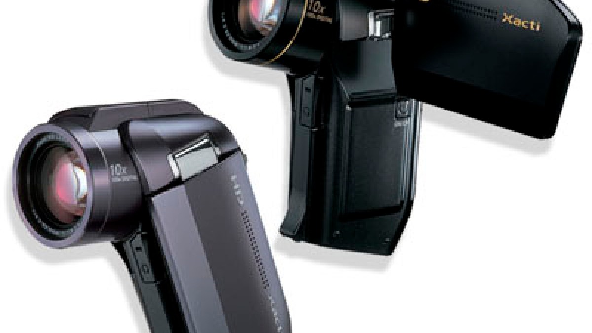 sanyo-1080i-xacti-dmx-hd1010-camcorder-detail.jpg sanyo-1080i-xacti-dmx-hd1010-camcorder-detail.jpg