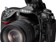 nikon-d700-3_4.jpg