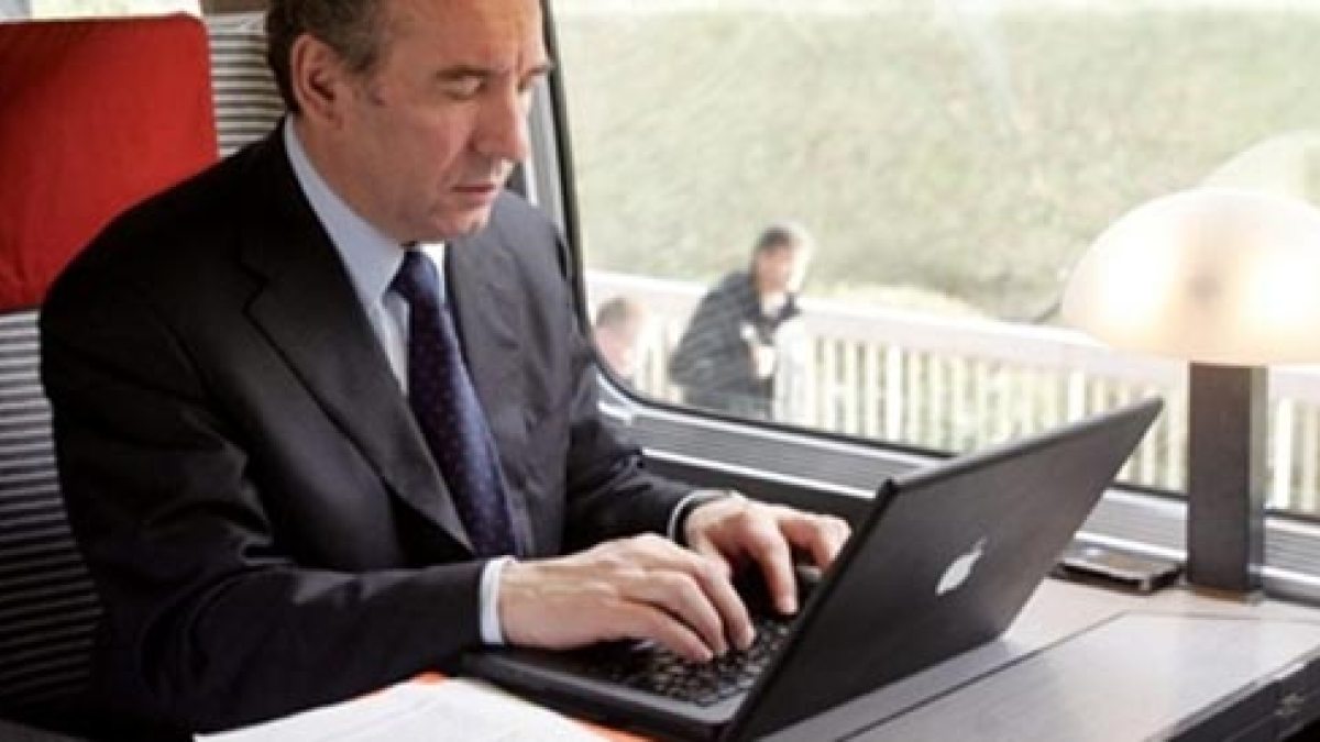 6555_Une-Bayrou.jpg 6555_Une-Bayrou.jpg