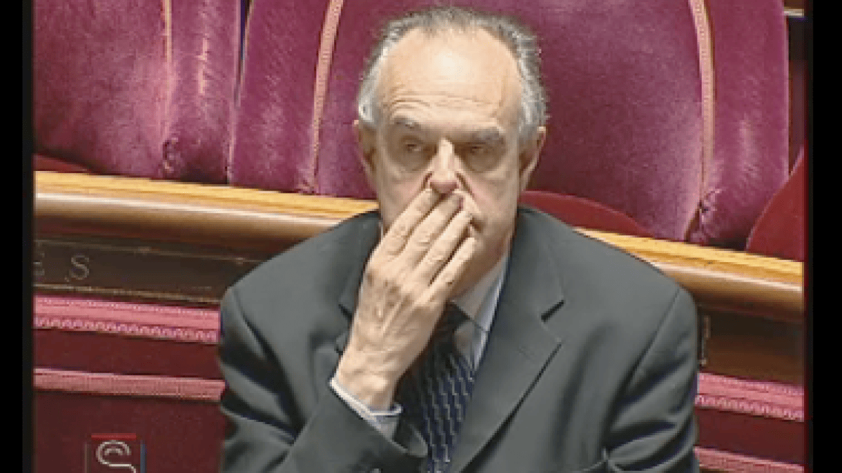 mitterrand2.png mitterrand2.png