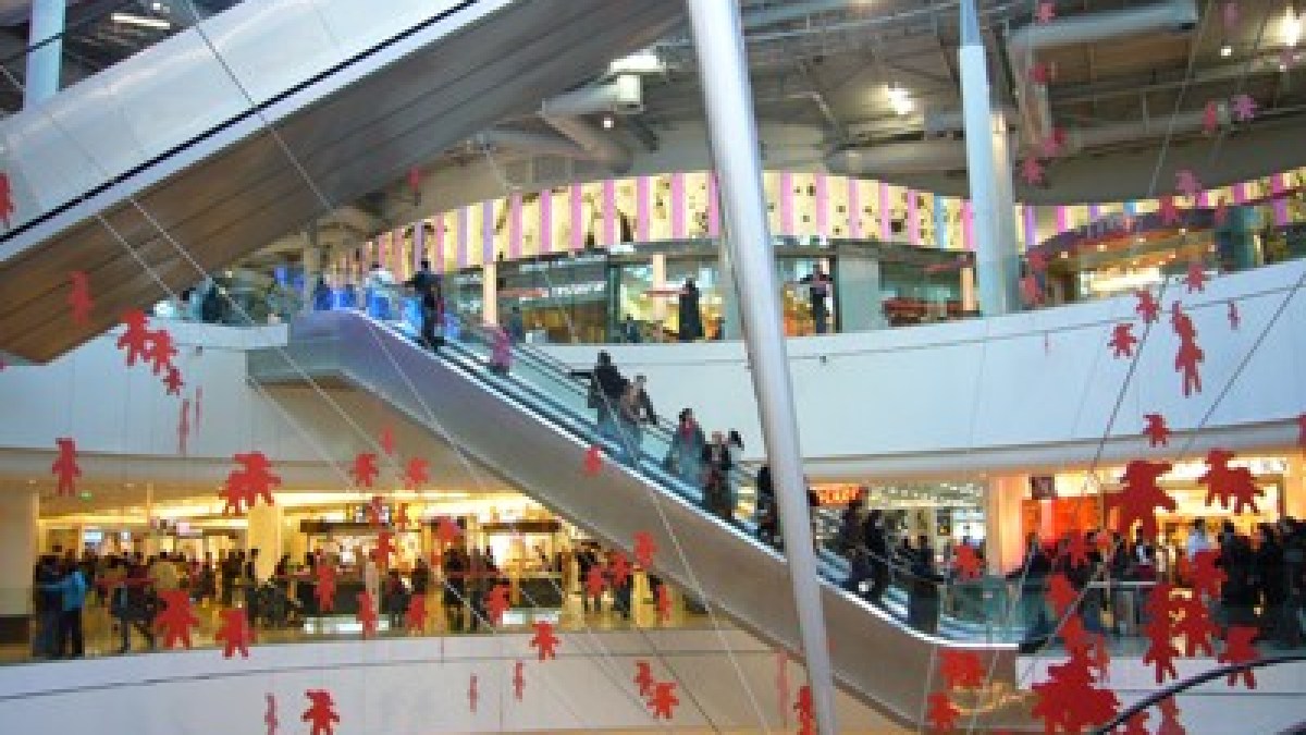 centre-commercial.jpg centre-commercial.jpg