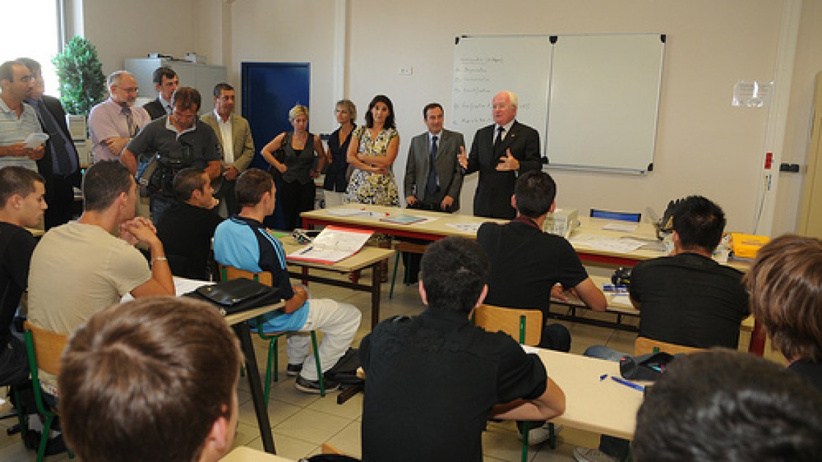lycee.jpg lycee.jpg