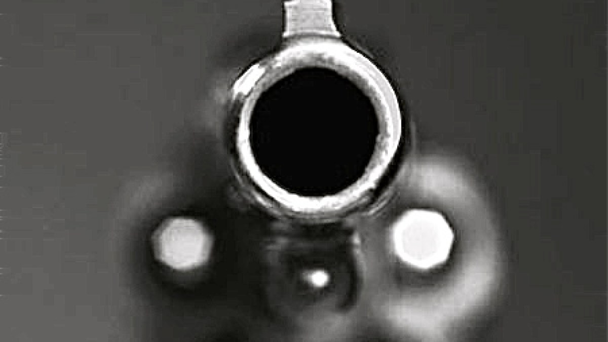 pistolet.jpg pistolet.jpg