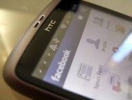 htc_facebook_phone.jpg