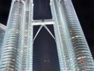 klpetronastowers.jpg