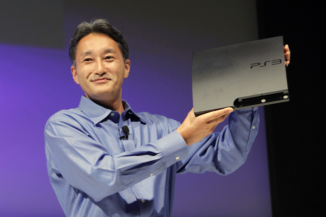 Kazuo-Hirai-PS3-slim.jpg Kazuo-Hirai-PS3-slim.jpg
