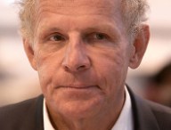 400px-Patrick_Poivre_dArvor_20100330_Salon_du_livre_de_Paris_3.jpg