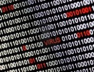 8340219-vue-rapproch-e-du-code-binaire-infect-par-un-virus-informatique.jpg