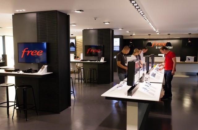 freeemobileparis.jpg freeemobileparis.jpg