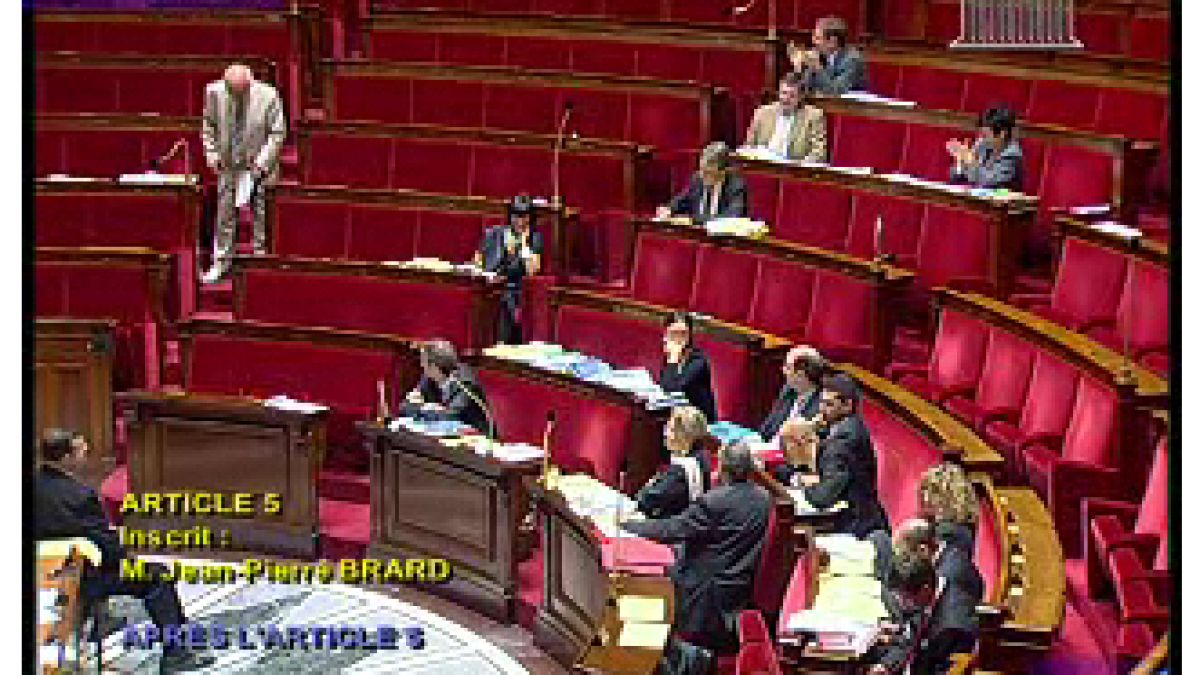 assembleevide.png assembleevide.png
