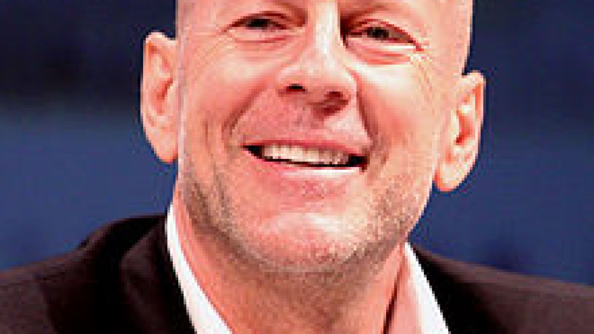 220px-Bruce_Willis_by_Gage_Skidmore.jpg 220px-Bruce_Willis_by_Gage_Skidmore.jpg