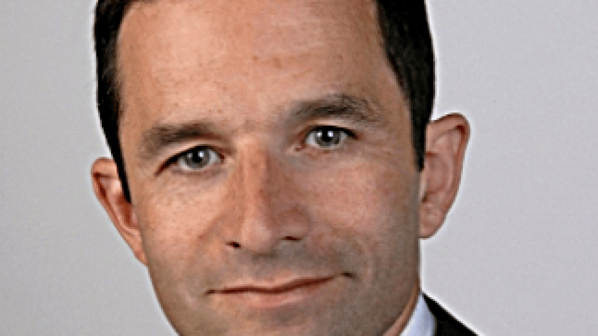 benoithamon.png benoithamon.png