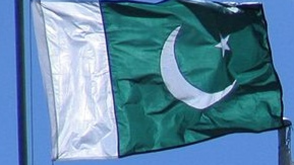 pakistanflag.jpg pakistanflag.jpg