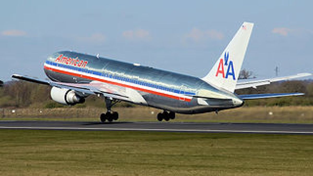 b767-300er_takeoff.jpg b767-300er_takeoff.jpg