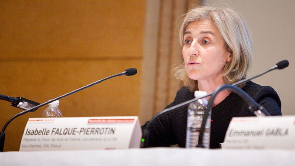 isabellefalquepierrotin.jpg isabellefalquepierrotin.jpg