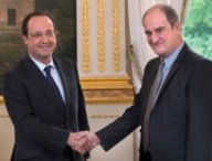3228431_6_82ea_francois-hollande-et-pierre-lescure-lors-de-la_7dc13ba4ca05bf29f13c2aae873f5d3c.jpg