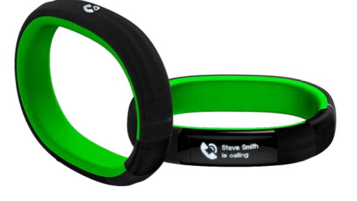 razerbracelet.jpg razerbracelet.jpg