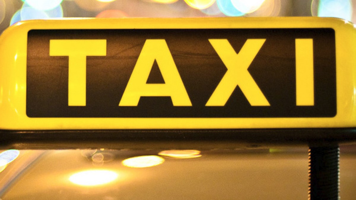 taxi-675.jpg taxi-675.jpg