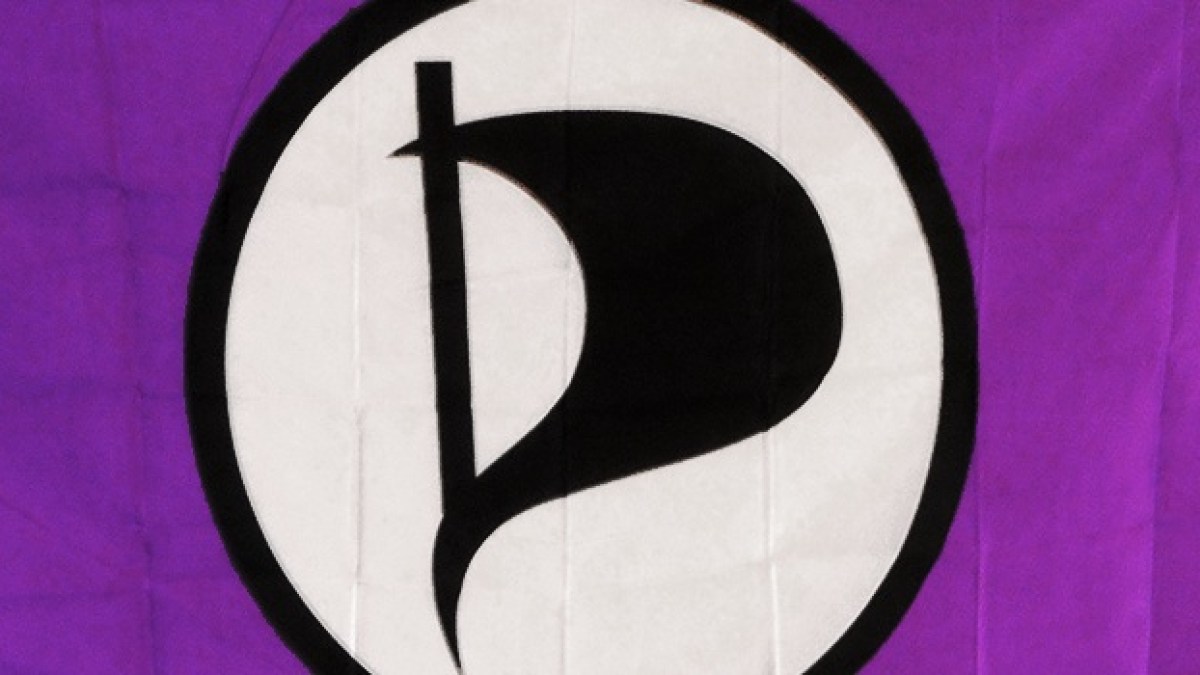 partipirate-flag-675.jpg partipirate-flag-675.jpg