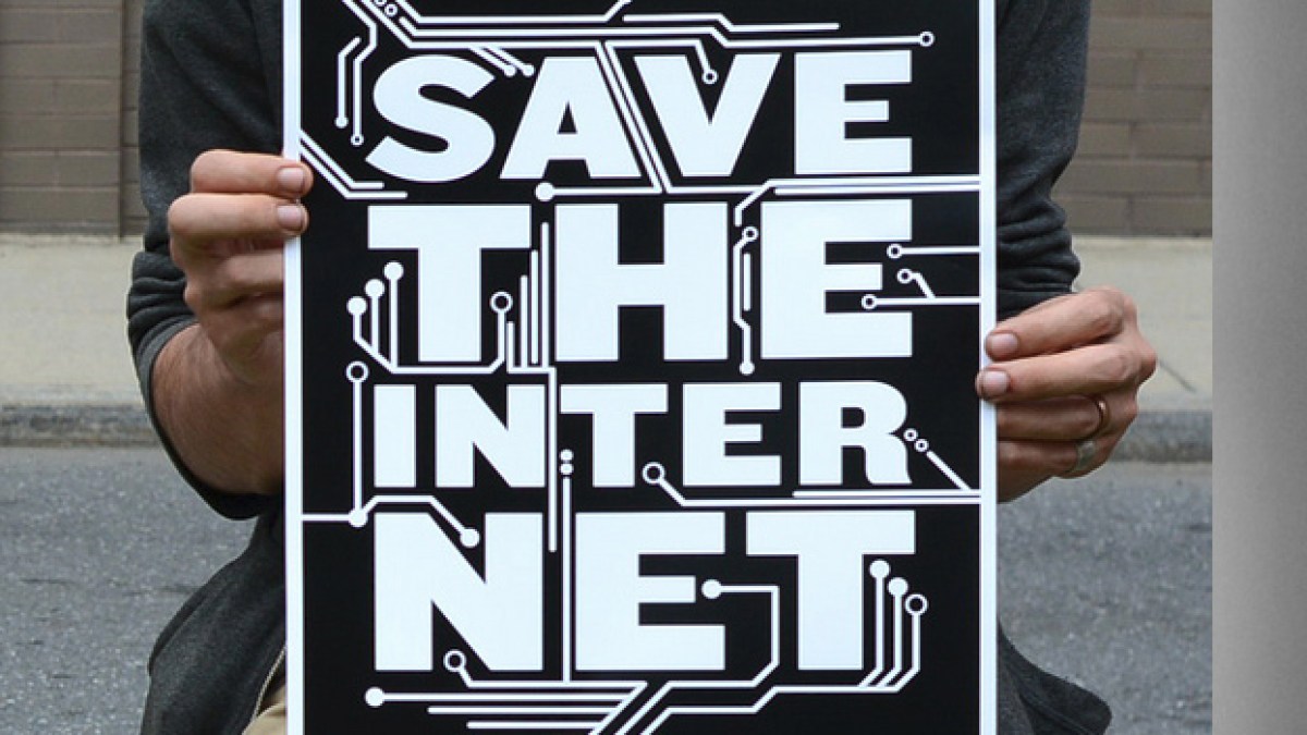 savetheinternet.jpg savetheinternet.jpg