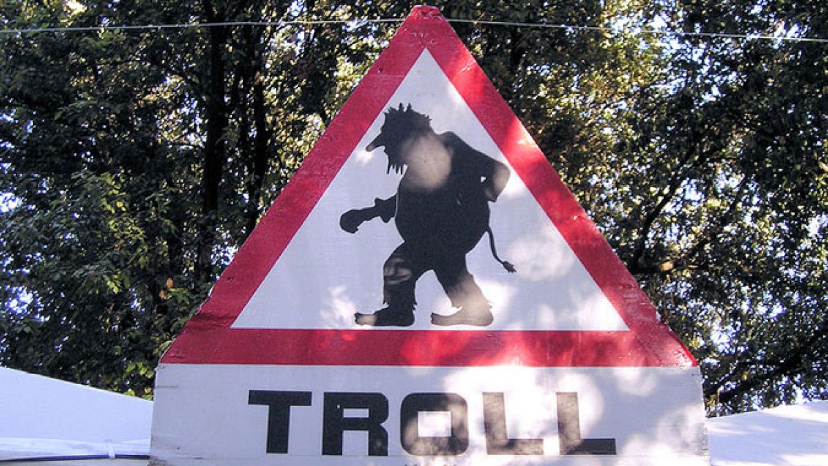 troll_warning.jpg troll_warning.jpg