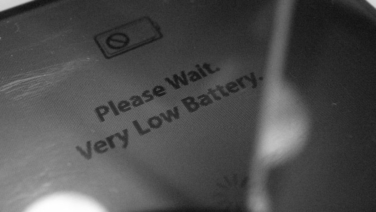 verylowbattery.jpg verylowbattery.jpg