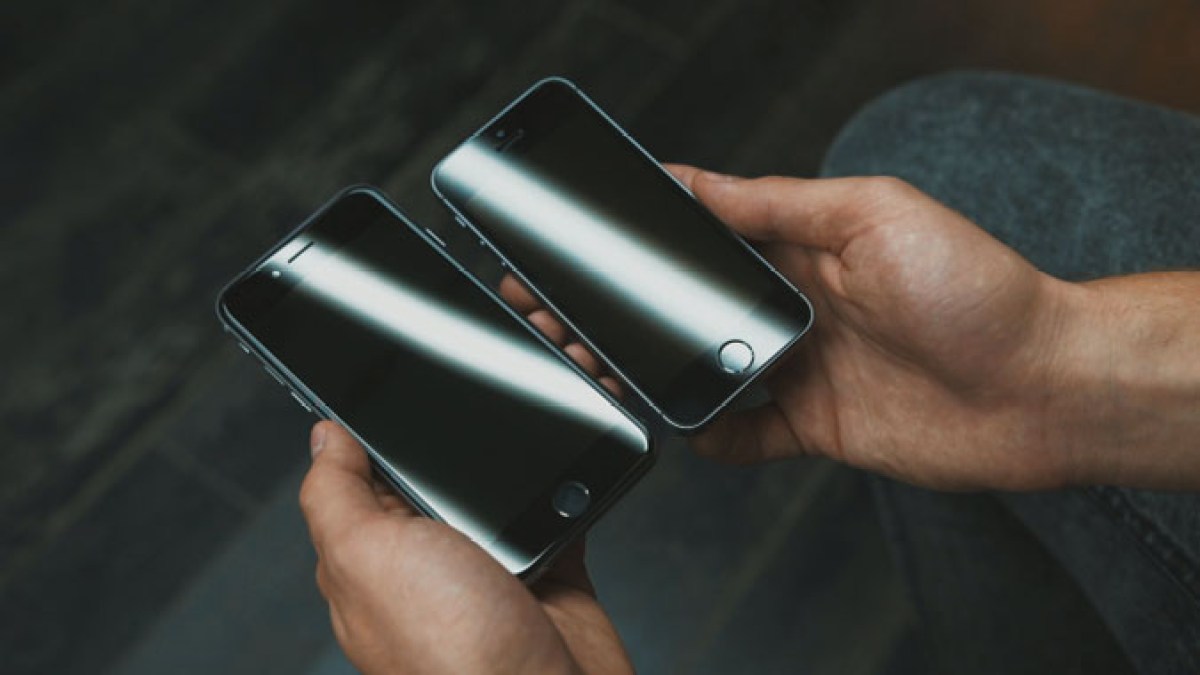iphone_6.jpg iphone_6.jpg