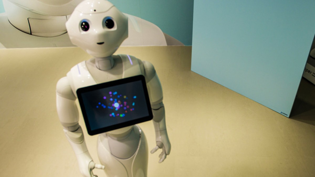 pepper-robot.jpg pepper-robot.jpg