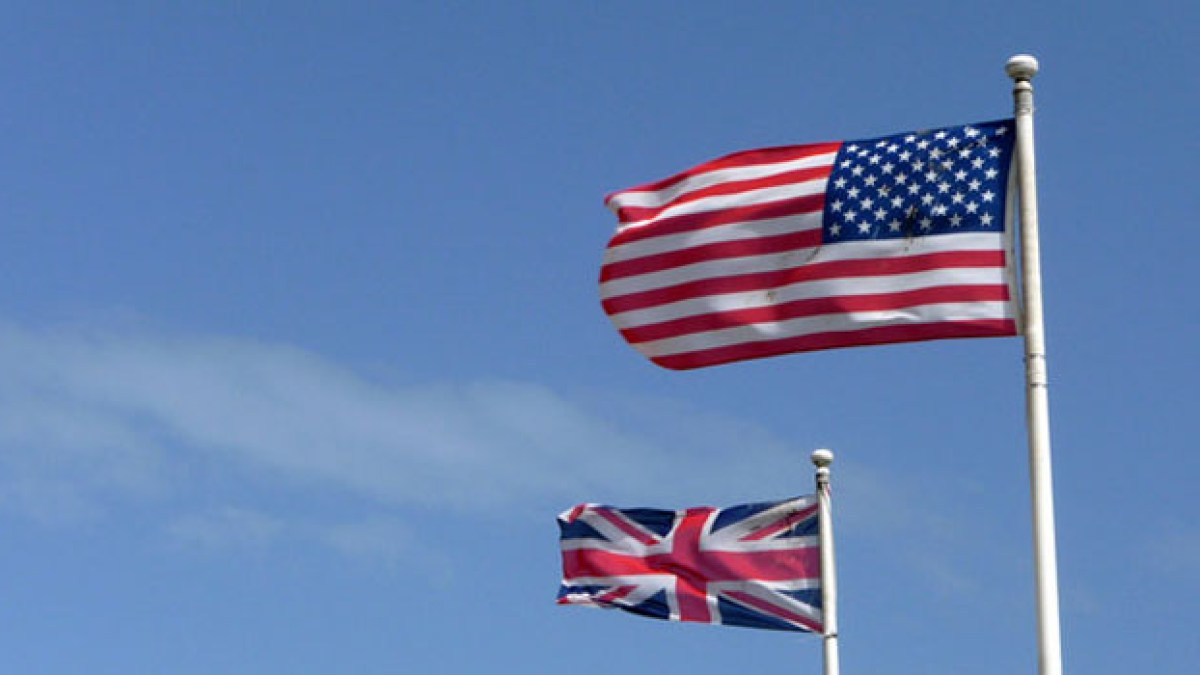 usaukdrapeaux.jpg usaukdrapeaux.jpg