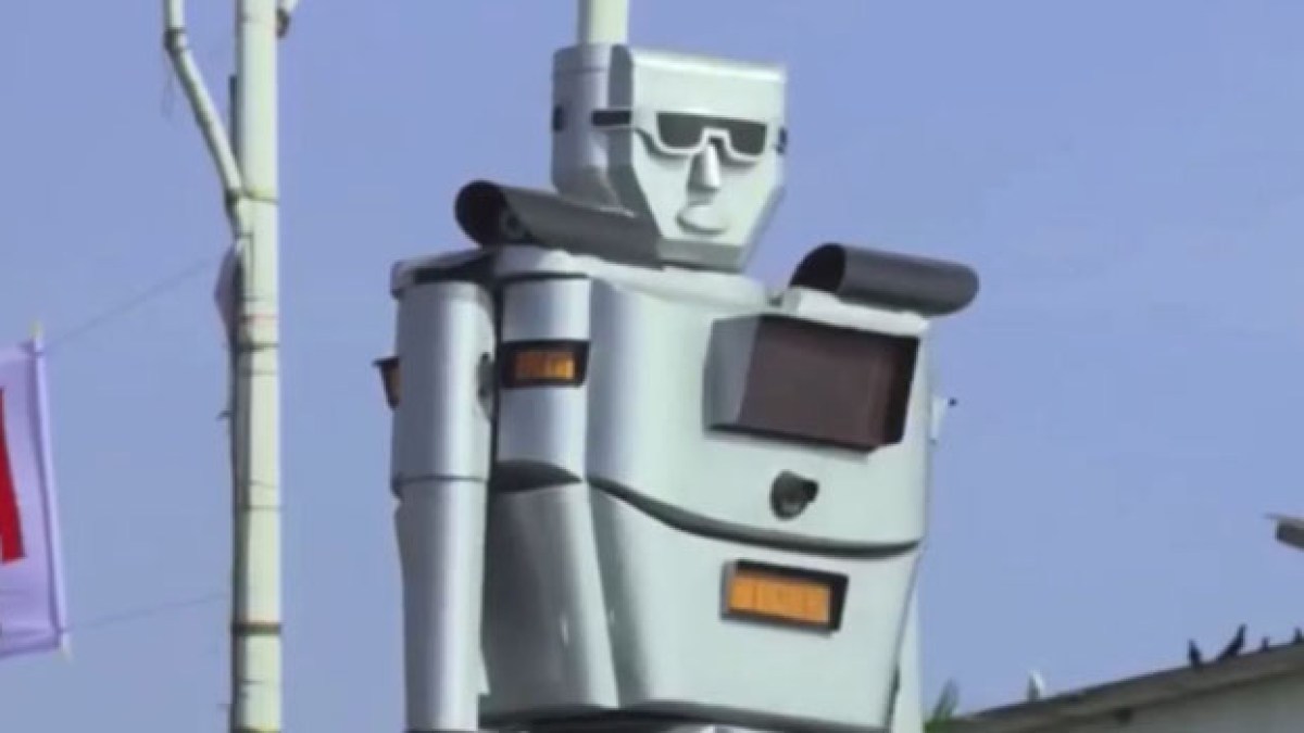 robotkinshasa.jpg robotkinshasa.jpg