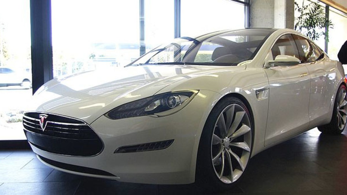 teslamodelssedan.jpg teslamodelssedan.jpg