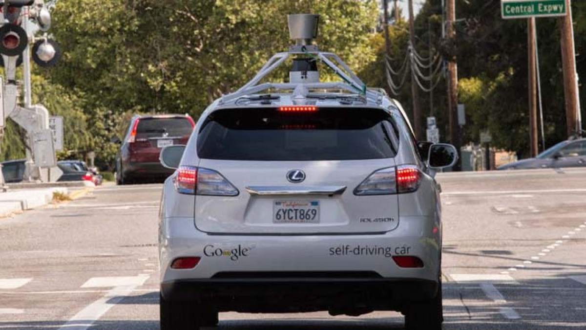 googlecarstreets.jpg googlecarstreets.jpg