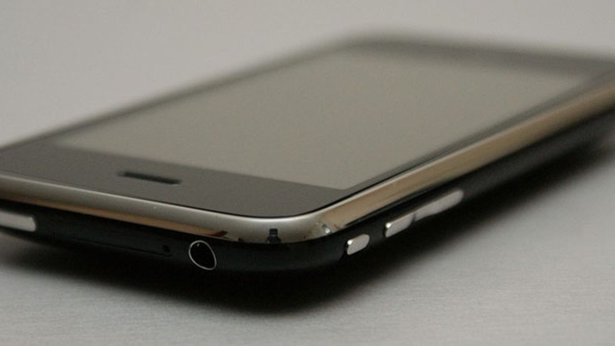 Si votre smartphone ressemble à ça, vous avez 6 ans pour le changer // Source : Apple Si votre smartphone ressemble à ça, vous avez 6 ans pour le changer // Source : Apple