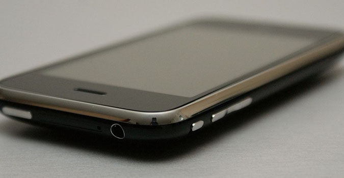 Si votre smartphone ressemble à ça, vous avez 6 ans pour le changer // Source : Apple Si votre smartphone ressemble à ça, vous avez 6 ans pour le changer // Source : Apple