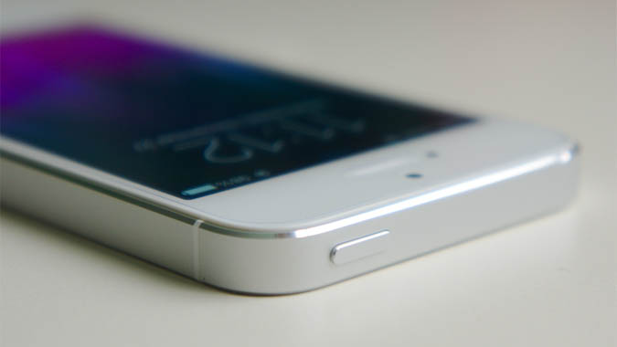 iphonepowerbutton.jpg iphonepowerbutton.jpg