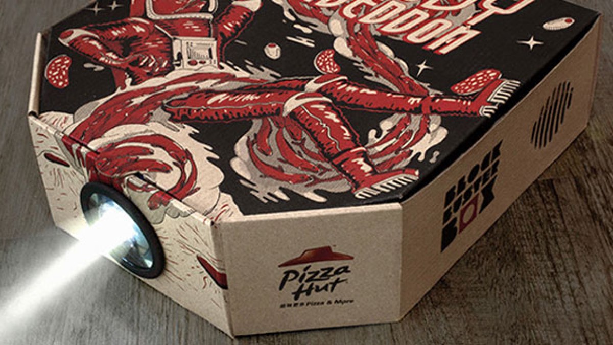 pizza-hut-videoprojector.jpg pizza-hut-videoprojector.jpg