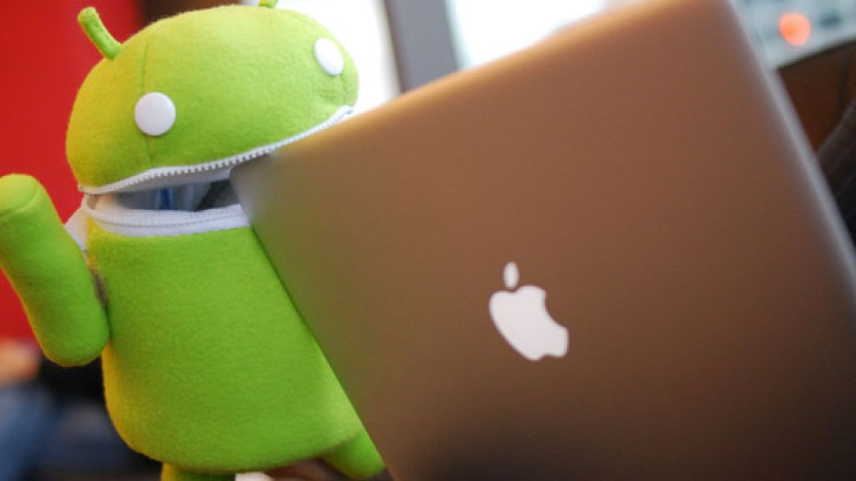 appleandroid.jpg appleandroid.jpg