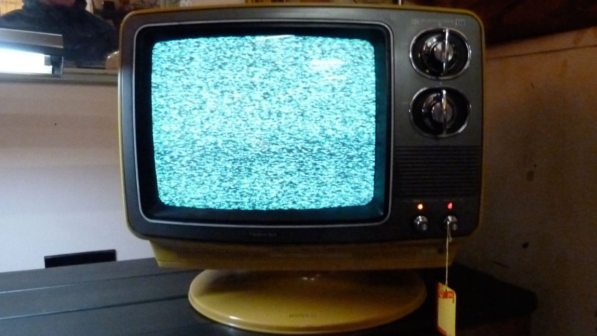vieilletv-1200.jpg vieilletv-1200.jpg