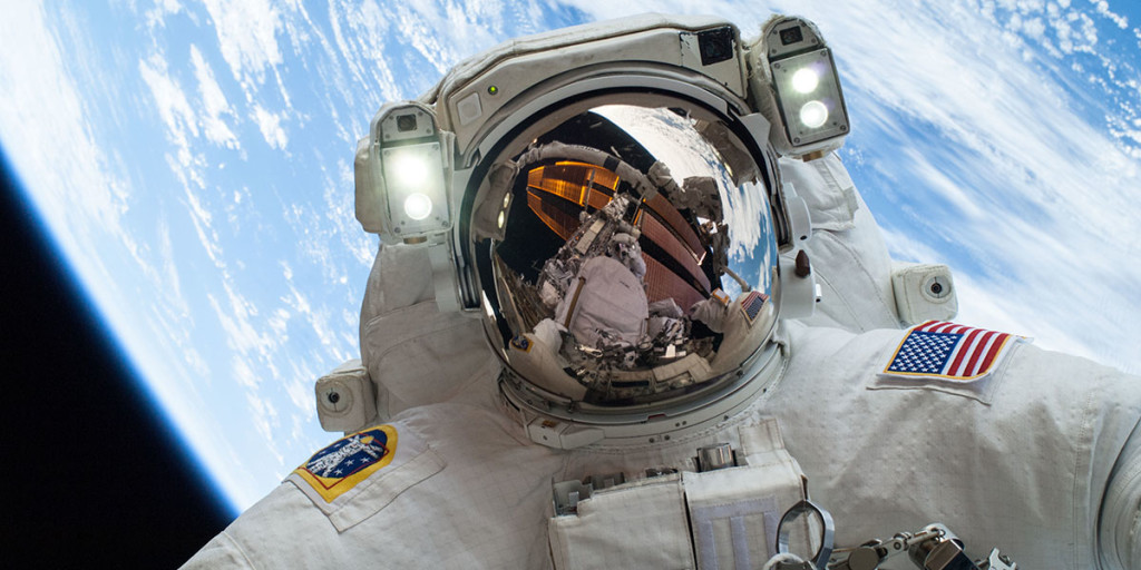 astronautephoto.jpg astronautephoto.jpg