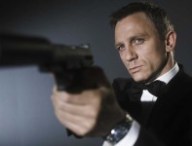 danielcraigtir.jpg
