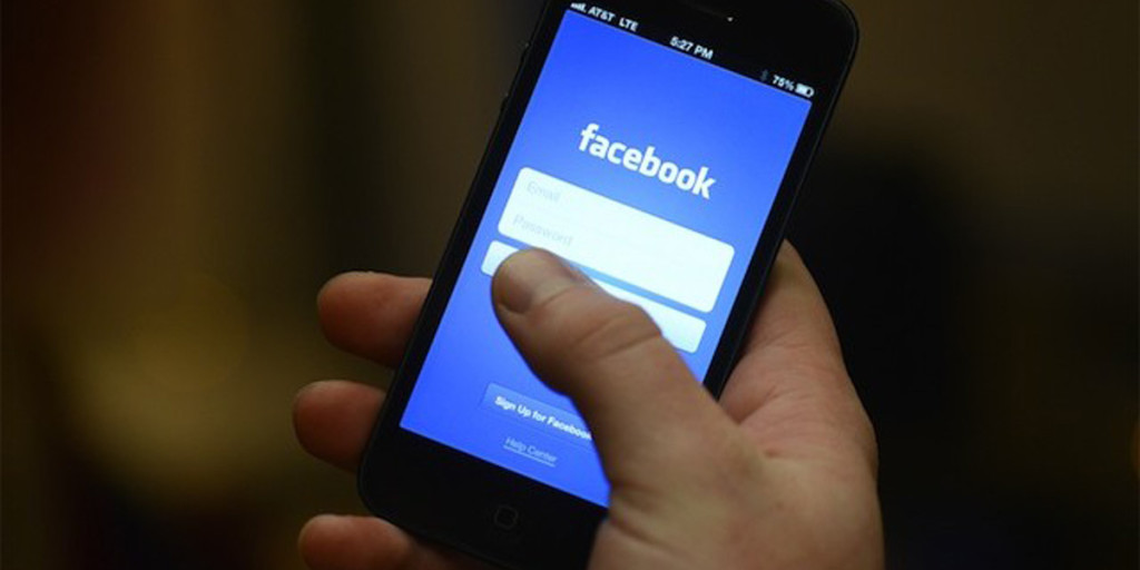 facebookmobileaccueil.jpg facebookmobileaccueil.jpg