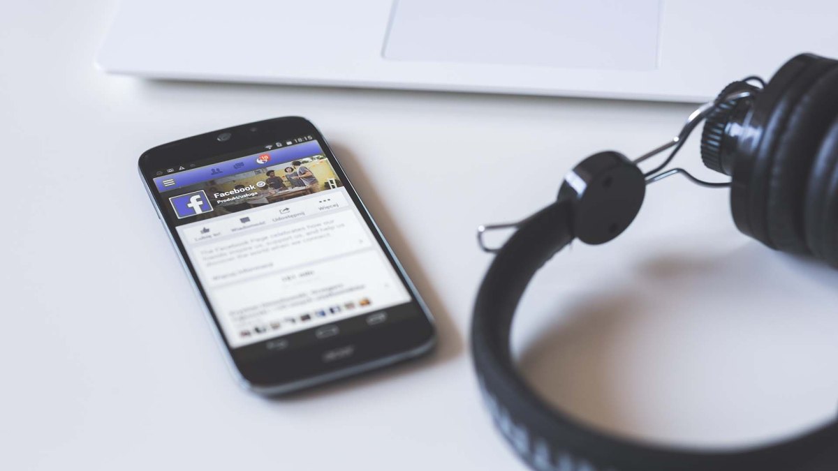 Facebook Facebook