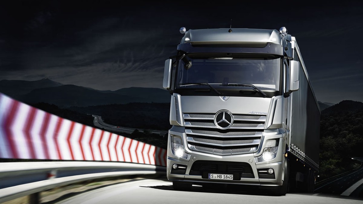 mbactros.jpg mbactros.jpg