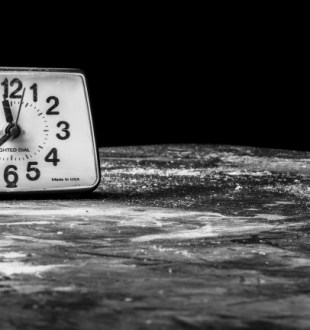 morning-time-alarm-bell_recadre morning-time-alarm-bell_recadre