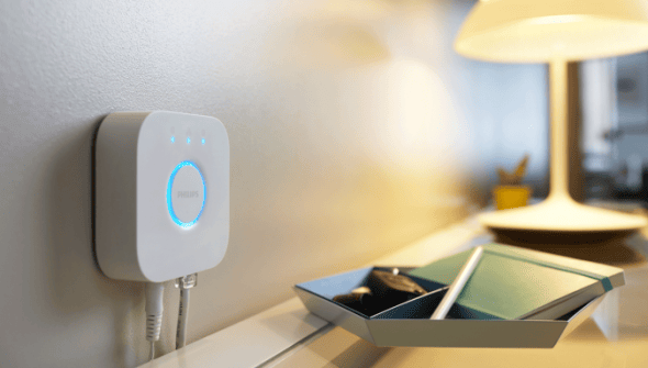 Le pont Philips Hue // Source : Philips Le pont Philips Hue // Source : Philips