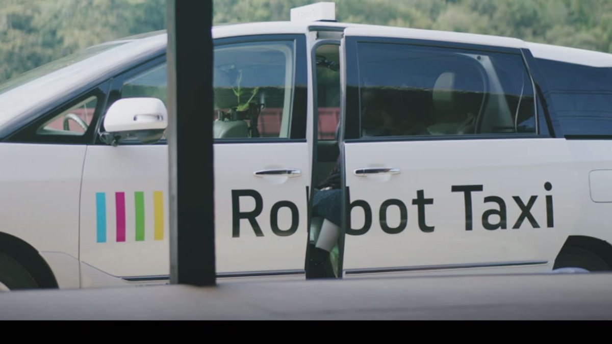 robottaxi.jpg robottaxi.jpg