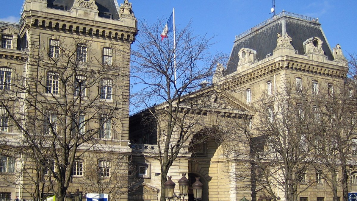 Paris-prefecture-de-police Paris-prefecture-de-police